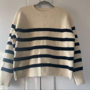 Zara knit sweater Sz: S